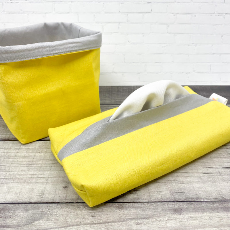 Boite et panier en tissu jaune pour ranger 12 mouchoirs lavables